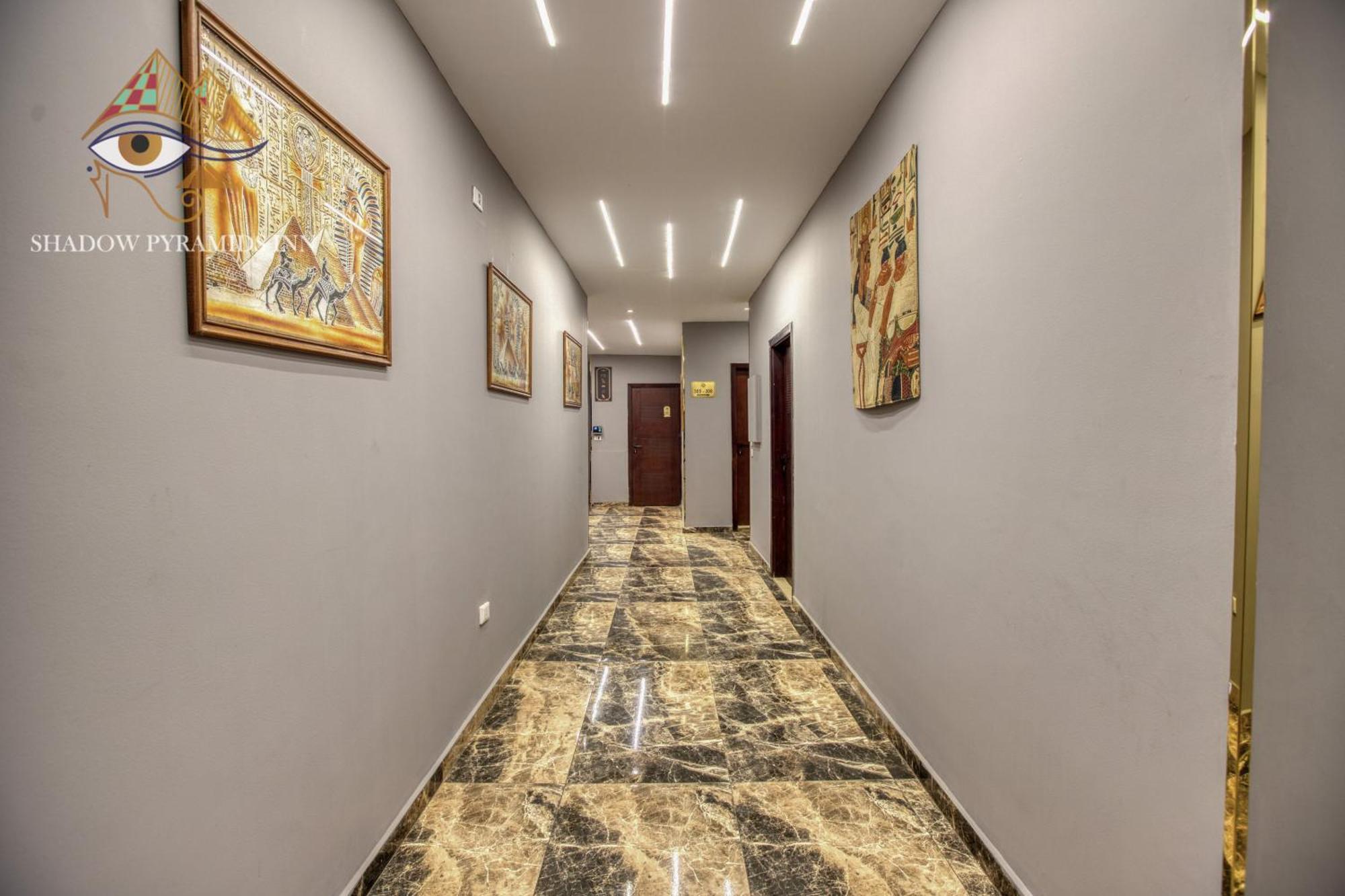 Shadow Pyramids Suites And Jacuzzi Kafrat al Jabal ภายนอก รูปภาพ